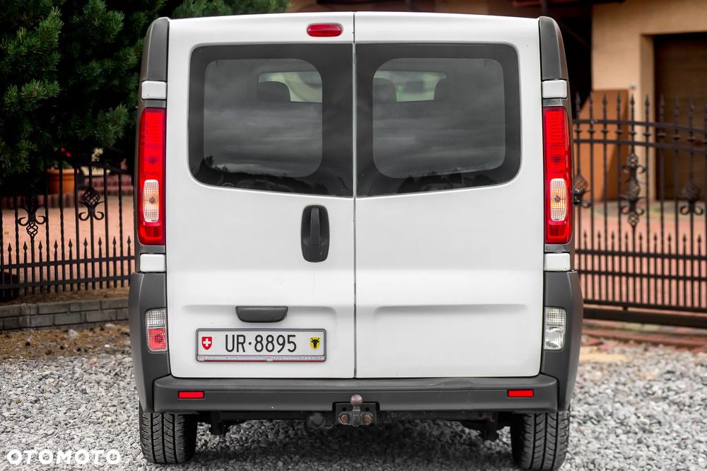 Renault Trafic - 8