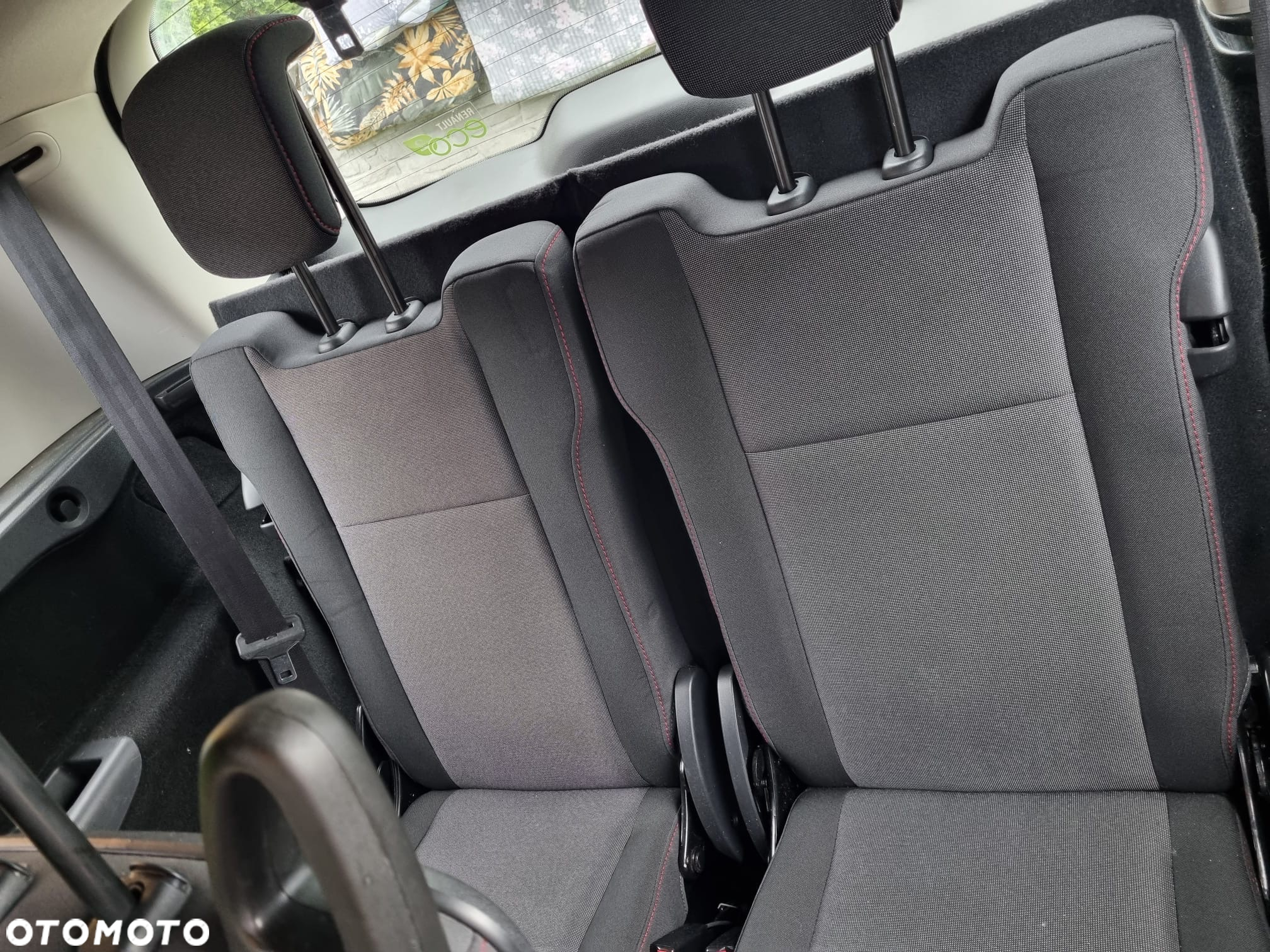 Renault Grand Scenic - 26