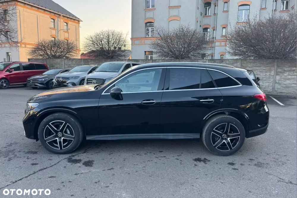 Mercedes-Benz GLC 220 d mHEV 4-Matic AMG Line - 2