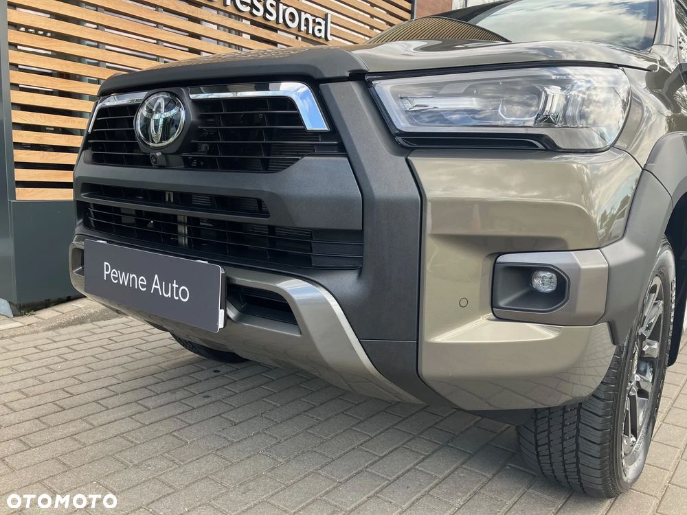Toyota Hilux 2.8 D-4D mHEV Double Cab Invincible 4x4 - 15