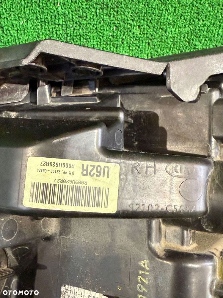 REFLEKTOR PRAWY KIA SORENTO III LIFT FULL LED nr:441 - 7