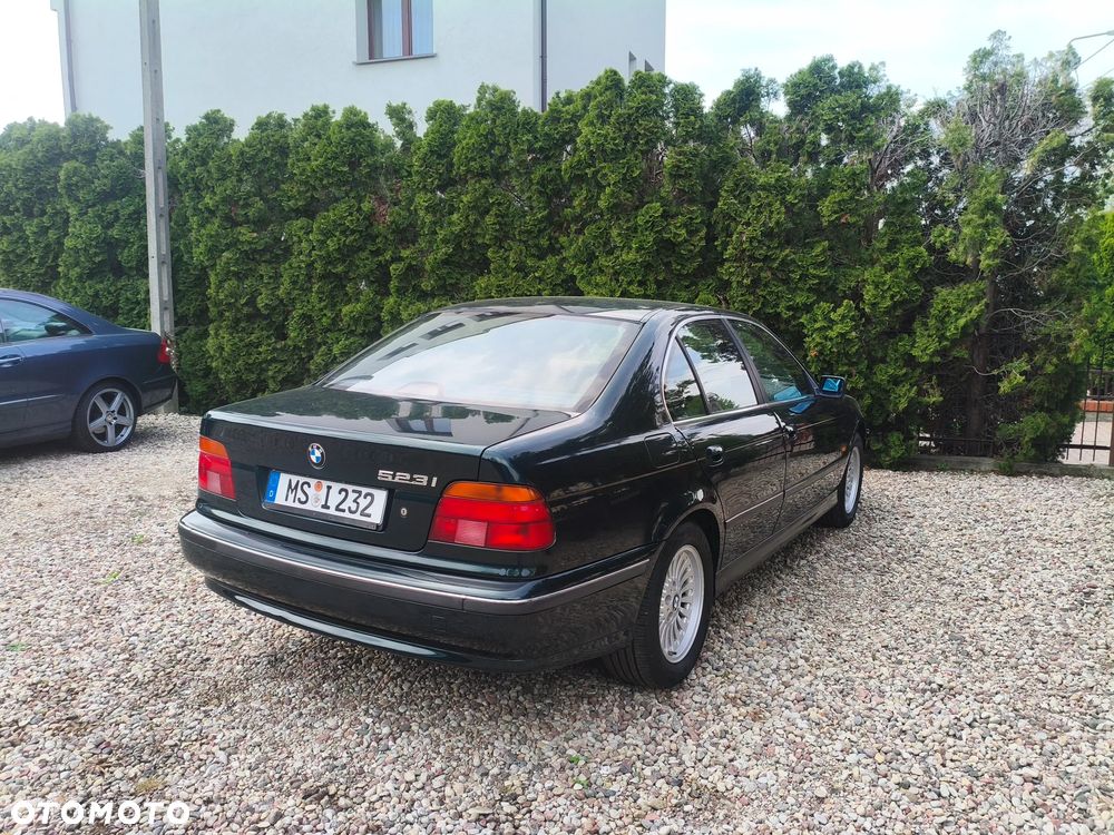 BMW Seria 5 - 9