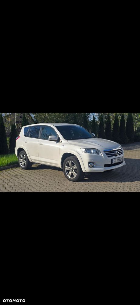 Toyota RAV4 - 1