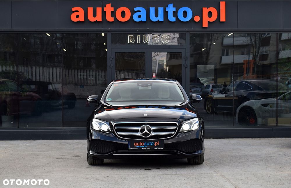 Mercedes-Benz Klasa E 400 4Matic 9G-TRONIC Avantgarde - 2