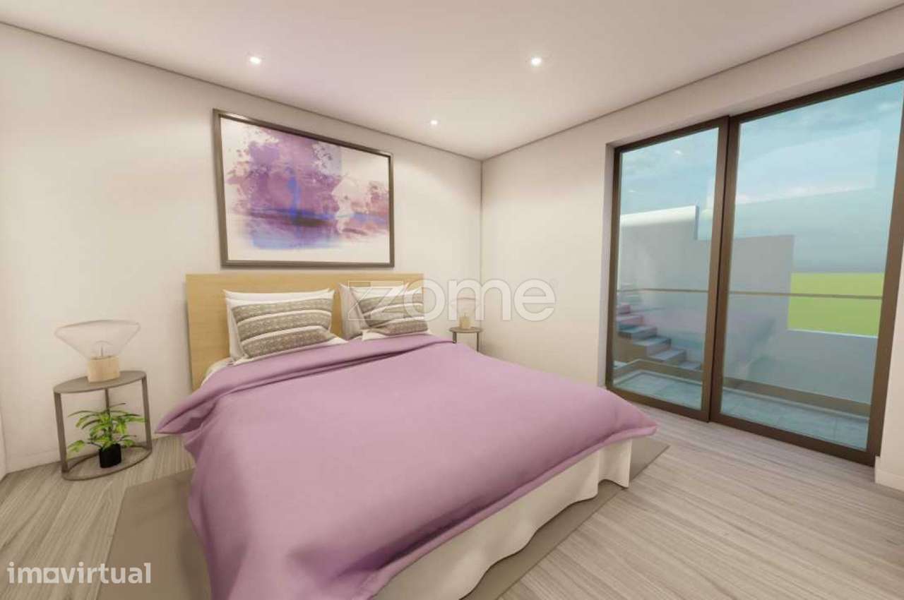 Moradia T4 com Elevador, Piscina e Jardim - Estoril - Cascais - Grande imagem: 5/51