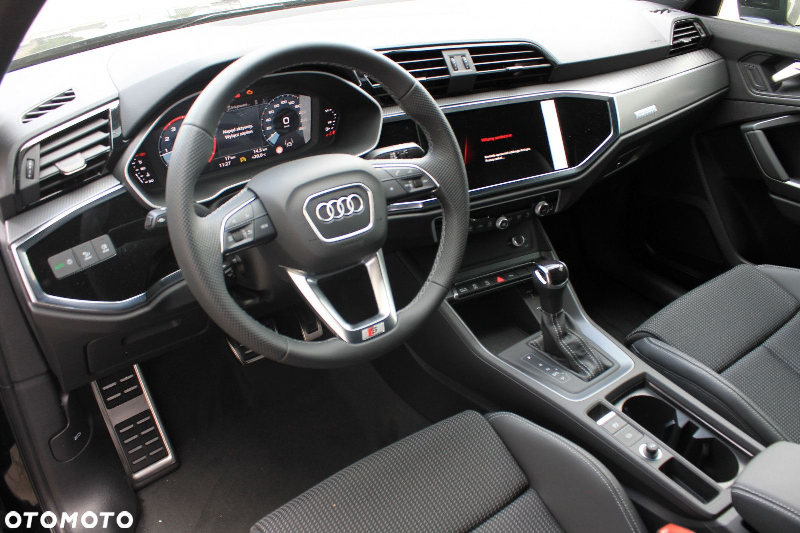 Audi Q3 Sportback - 8