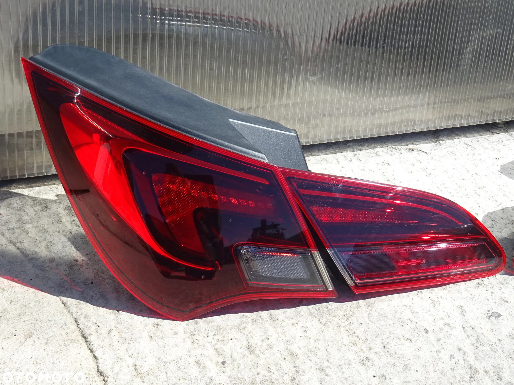 LAMPY TYŁ LAMPA TYLNA PRAWA LEWA W KLAPĘ BŁOTNIK OPEL ASTRA J OPC GTC COUPE LED - 2
