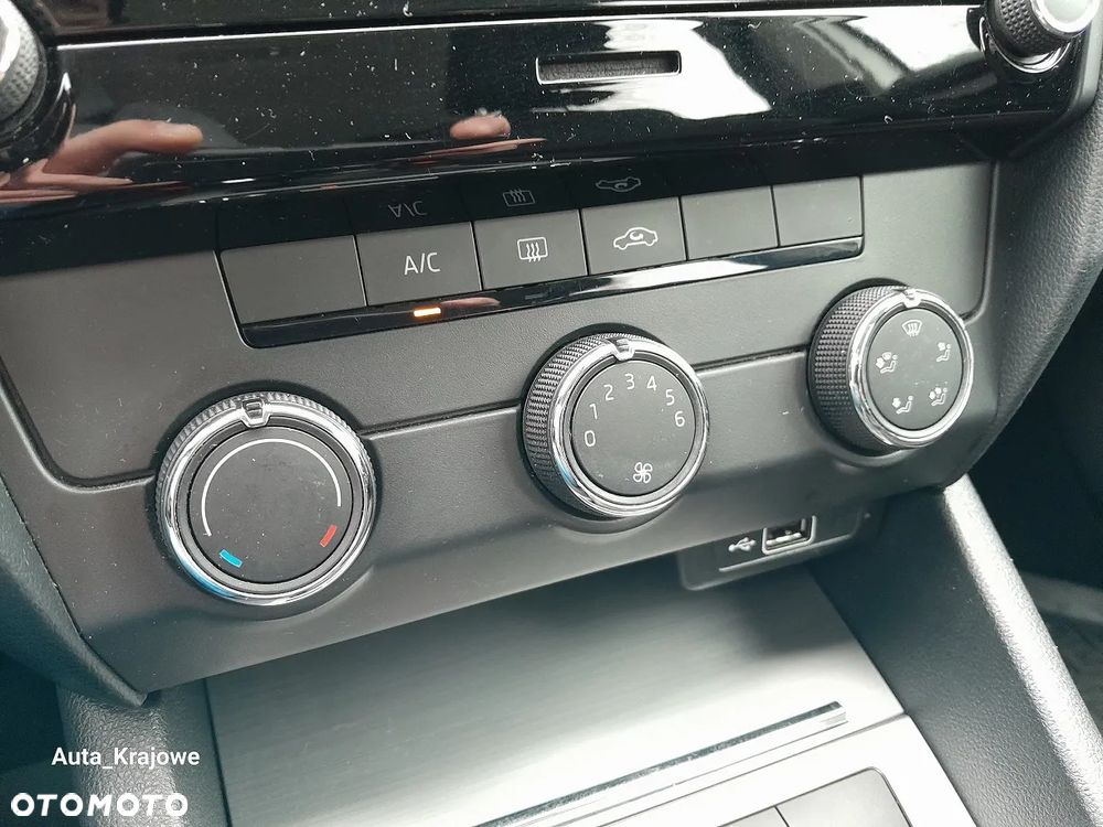 Skoda Octavia 1.6 TDI SCR Active - 20