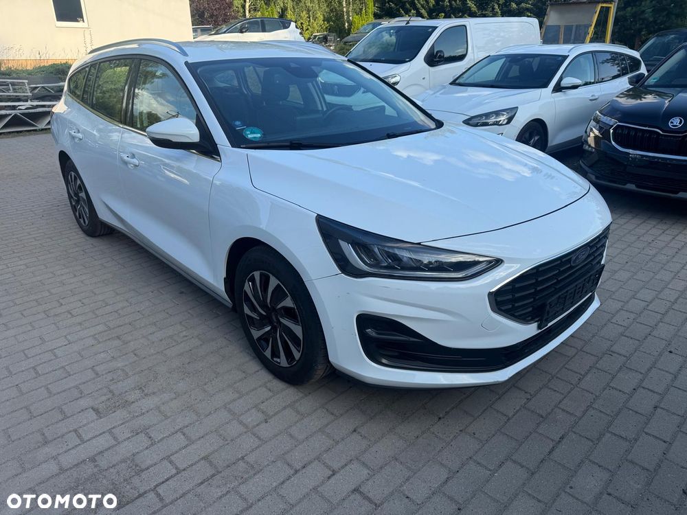 Ford Focus 1.5 EcoBlue Start-Stopp-System TITANIUM - 2
