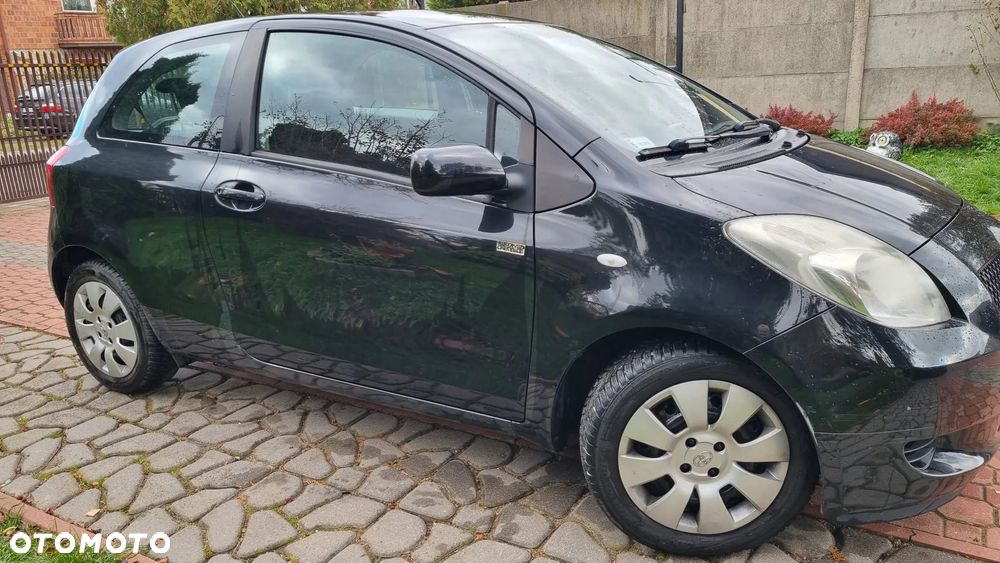 Toyota Yaris - 7