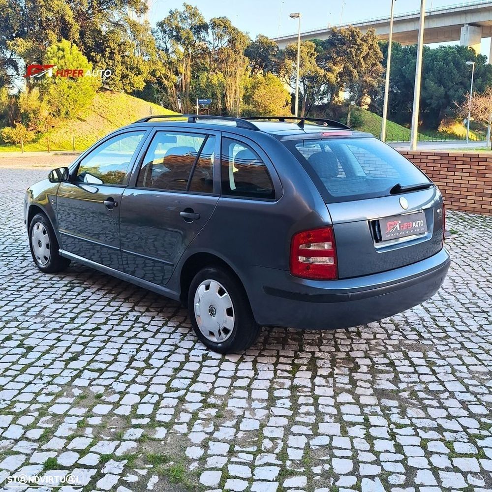 Skoda Fabia Break 1.4 Ambiente - 4