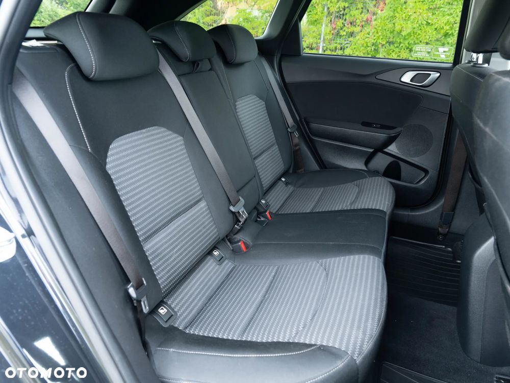 Kia Ceed 1.5 T-GDI M DCT - 19