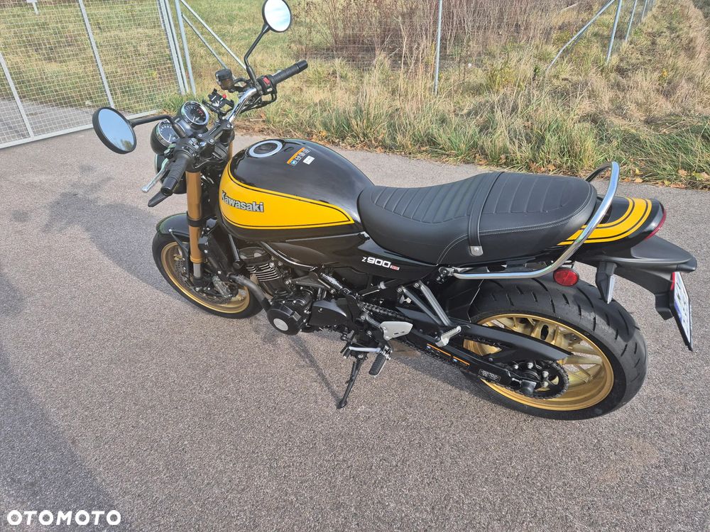 Kawasaki Z 900 RS - 3