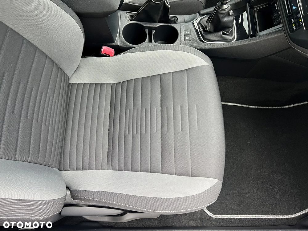 Toyota Auris 1.2 Turbo Edition S+ - 34
