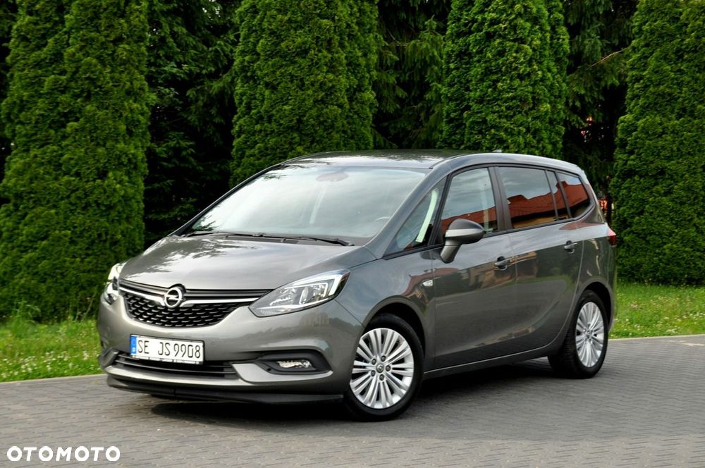 Opel Zafira - 10