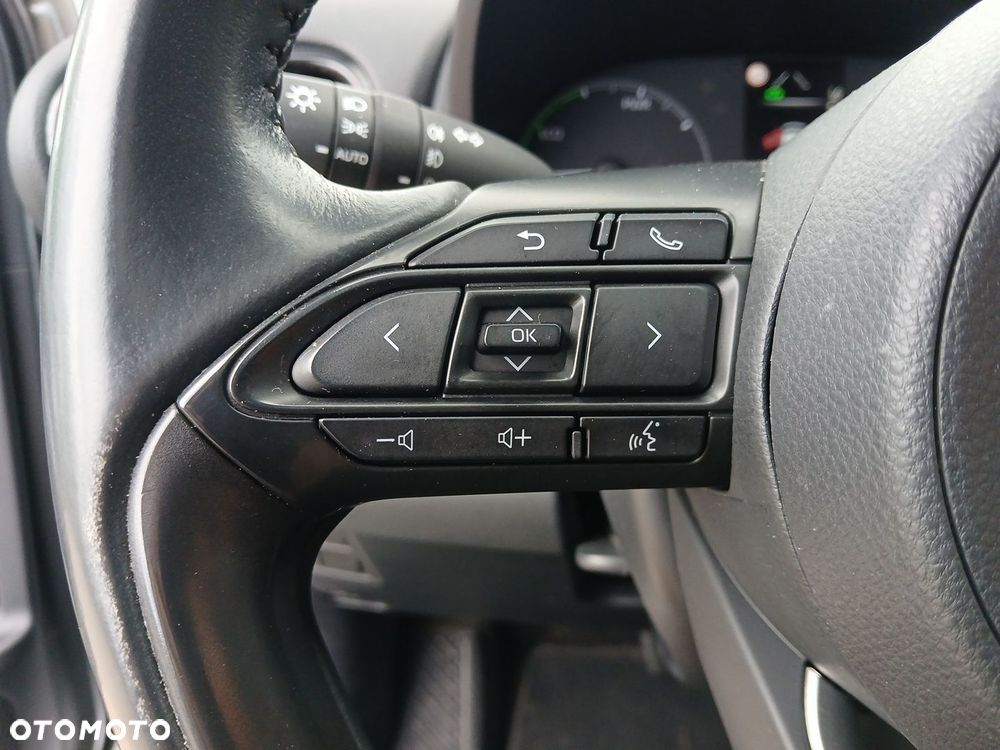 Toyota Yaris Hybrid 1.5 Comfort - 24