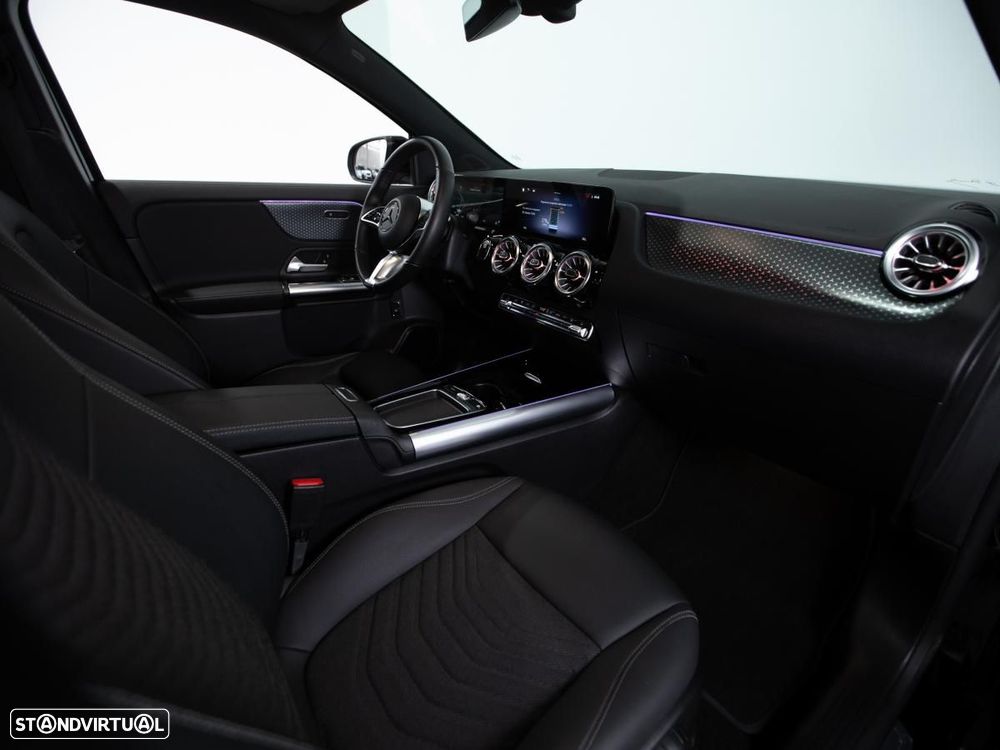 Mercedes-Benz EQA 300 4Matic - 9