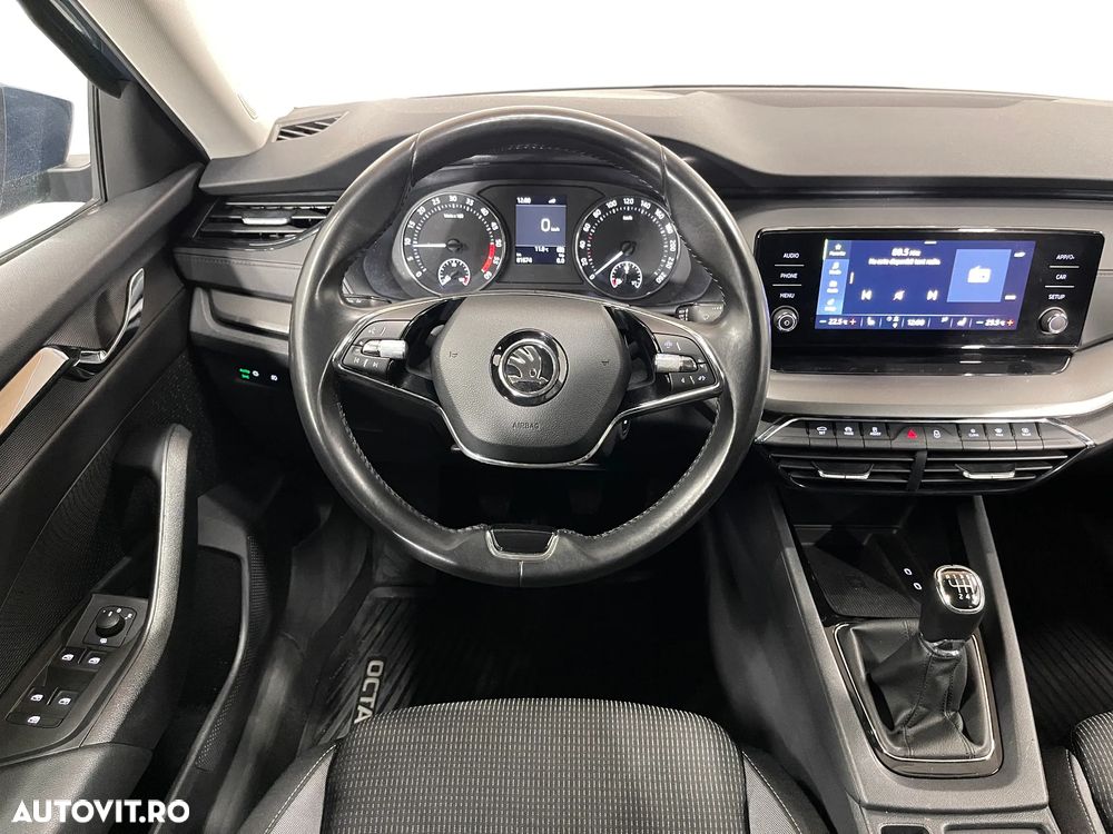 Skoda Octavia 2.0 TDI Ambition - 6