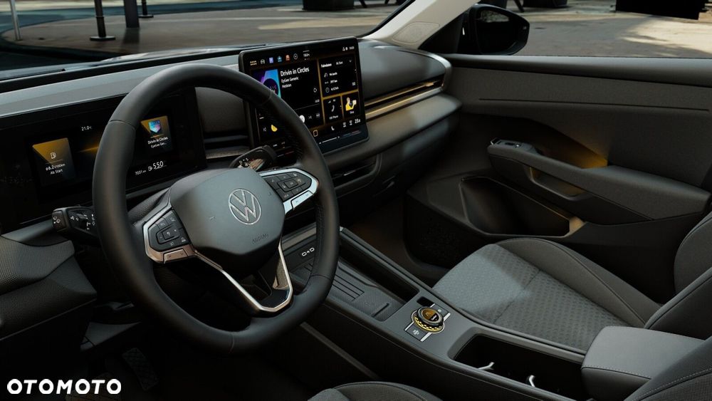 Volkswagen T-Roc - 4