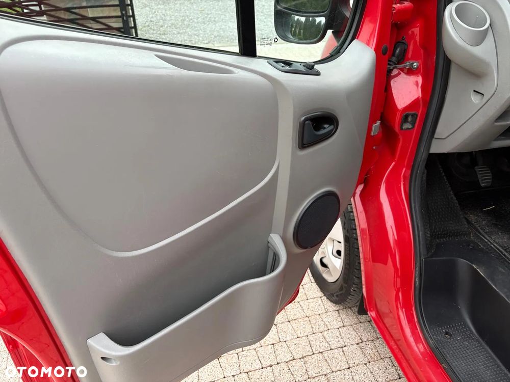 Opel Vivaro - 7
