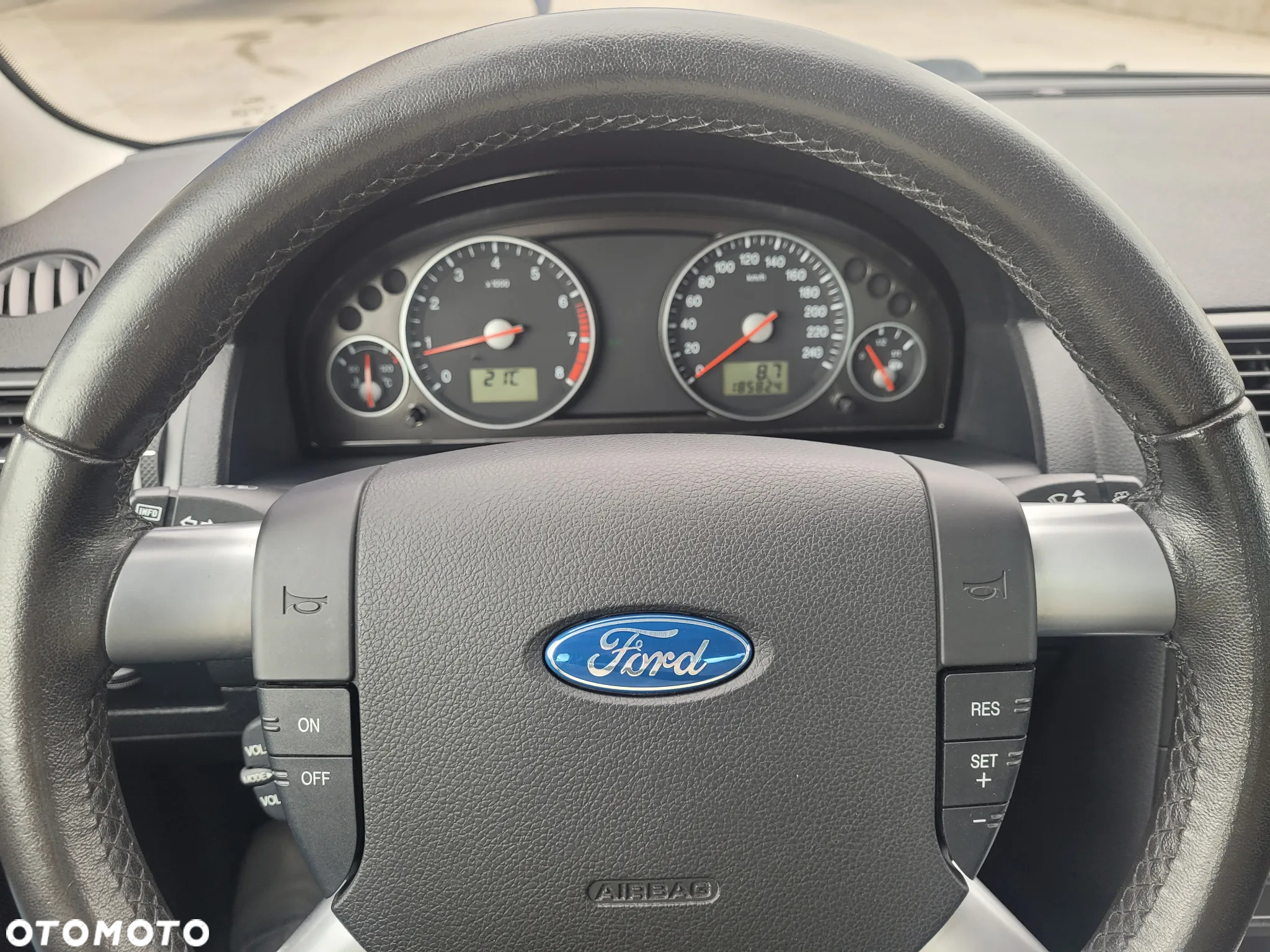 Ford Mondeo 2.0 Titanium X - 13