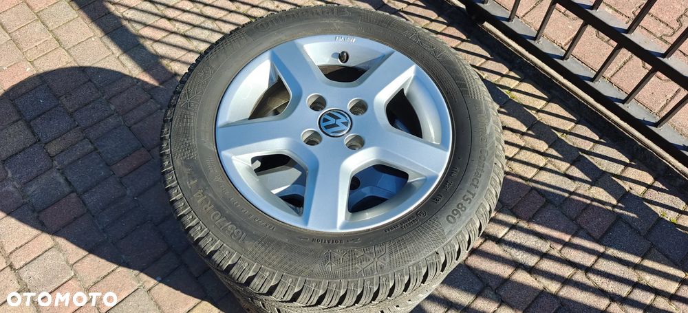 Volkswagen up! Active - 23