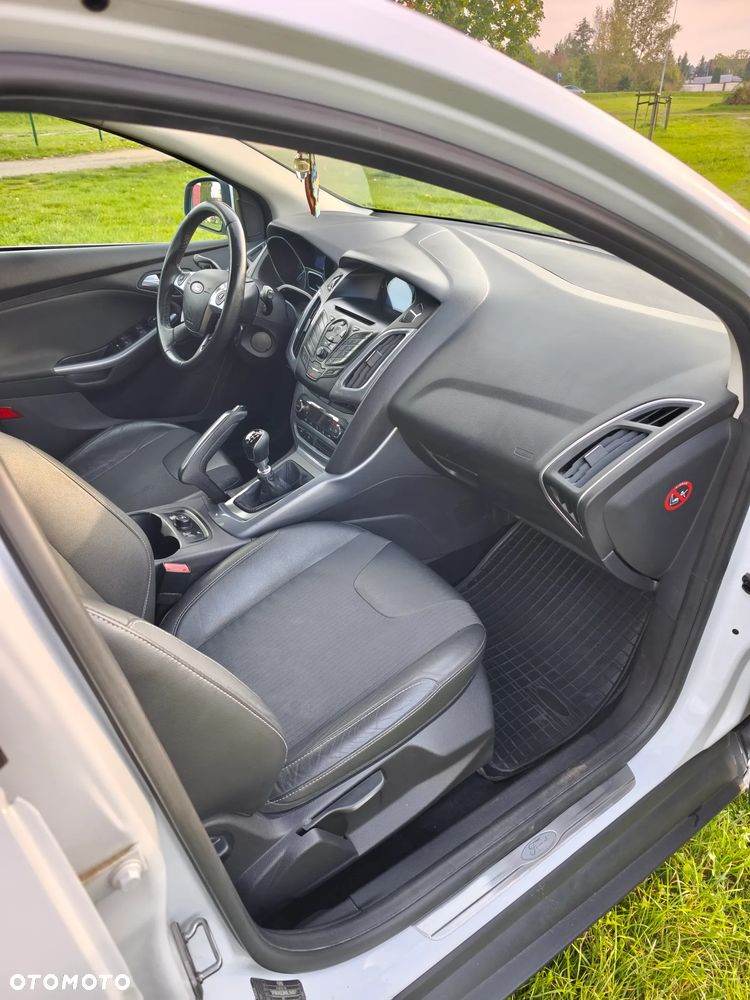 Ford Focus 2.0 TDCi Titanium - 13