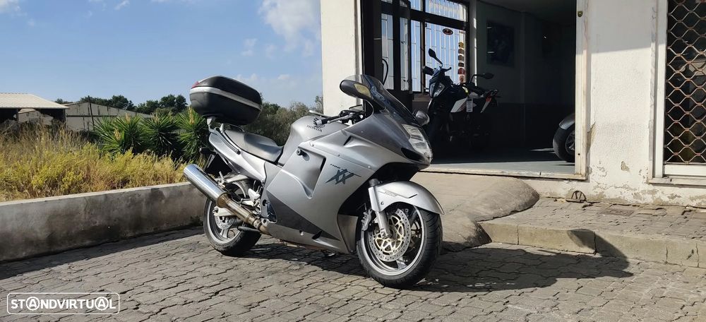 Honda CBR 1100 XX - 7