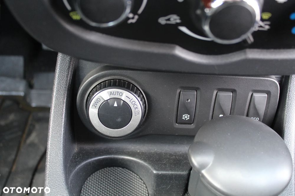 Dacia Duster 1.5 dCi Laureate 4x4 - 28