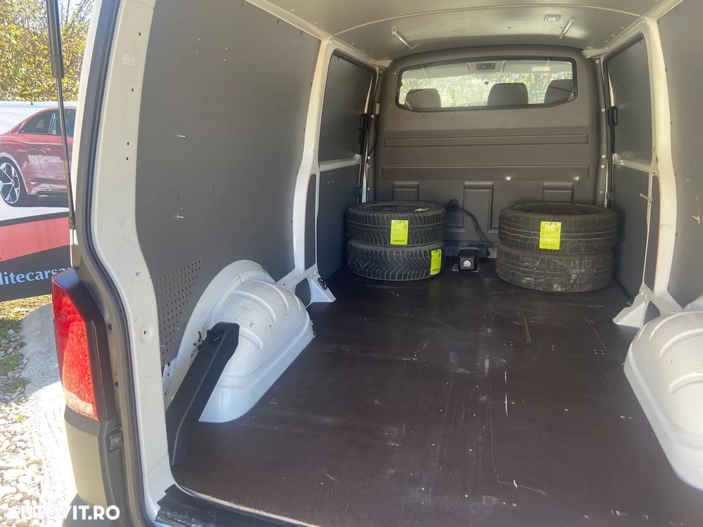 Volkswagen Transporter T6.1 - 26