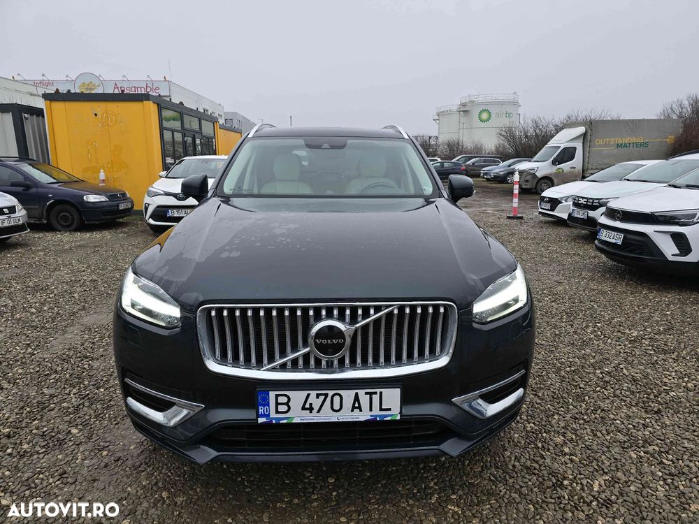 Volvo XC 90 - 1
