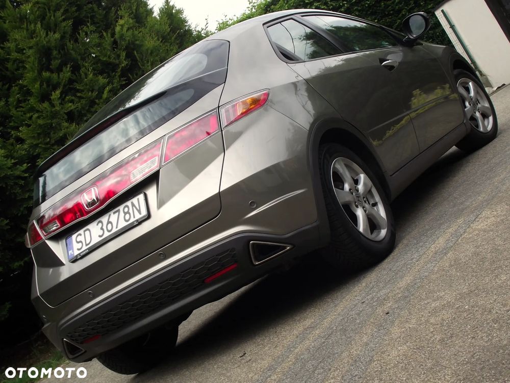 Honda Civic 1.8 Executive - 7