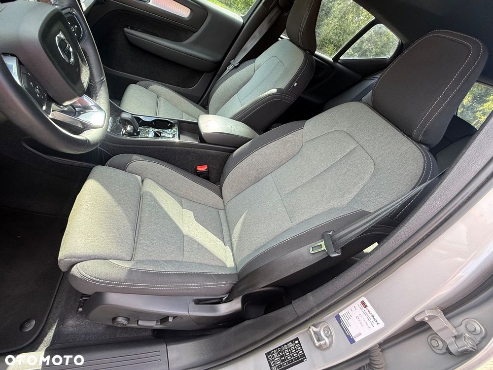 Volvo XC 40 T4 Recharge DKG Plus Bright - 9