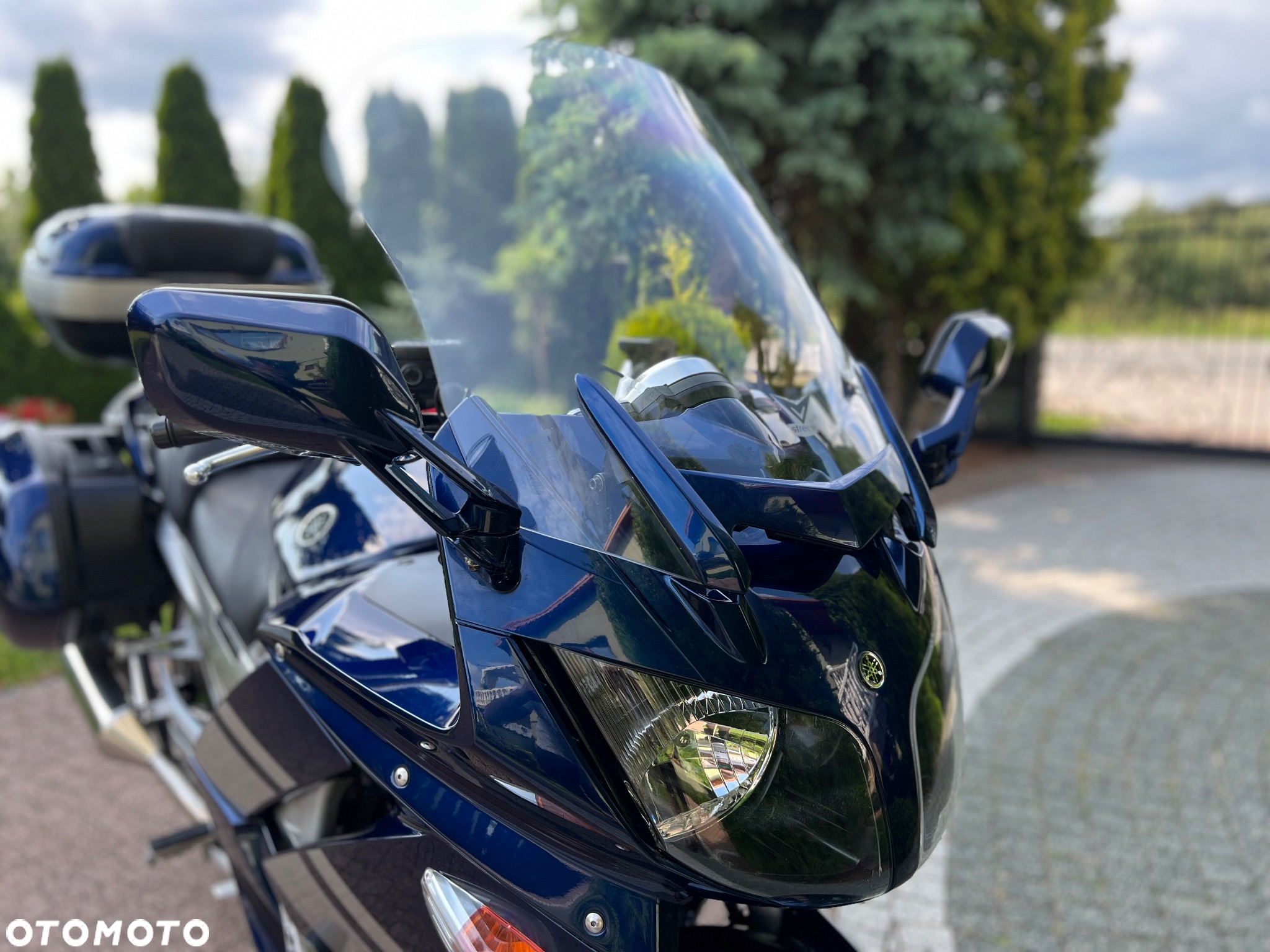 Yamaha FJR - 2