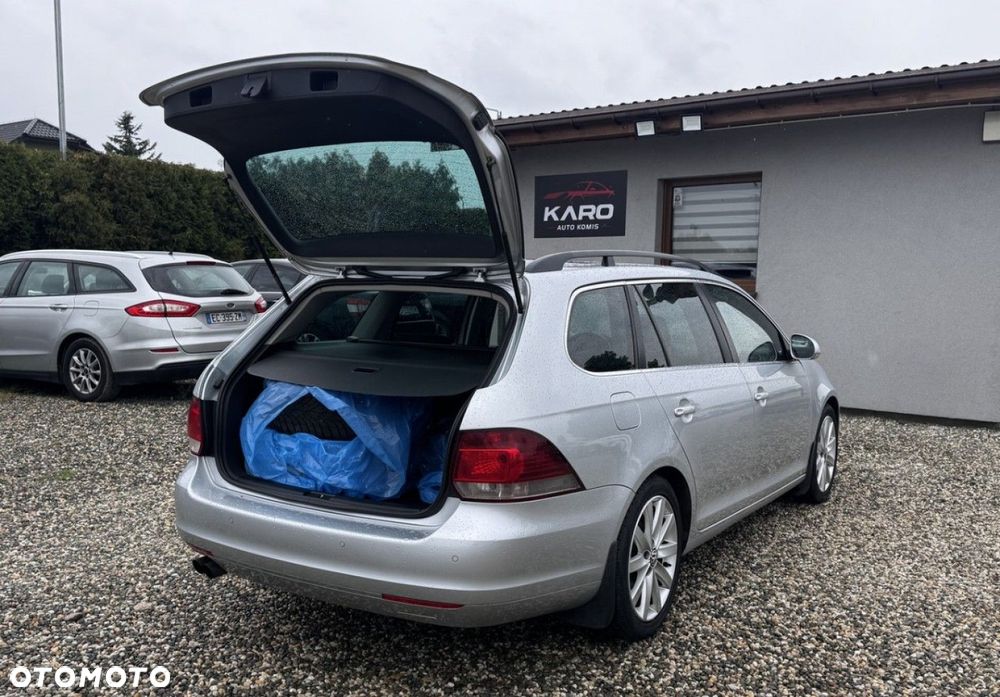 Volkswagen Golf - 4