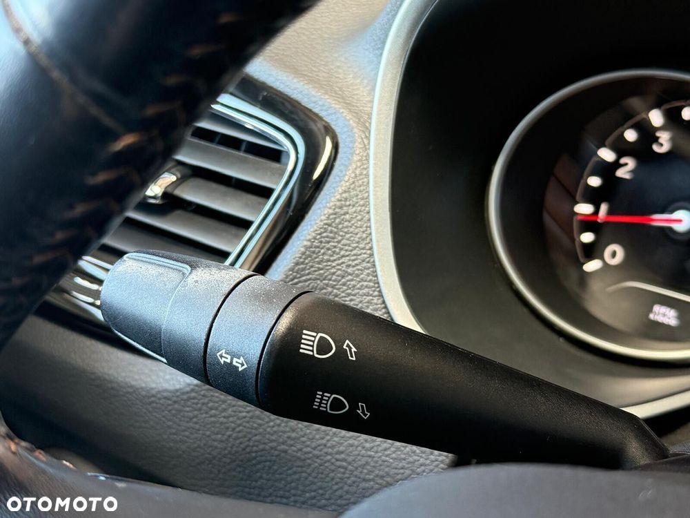 Jeep Compass - 19