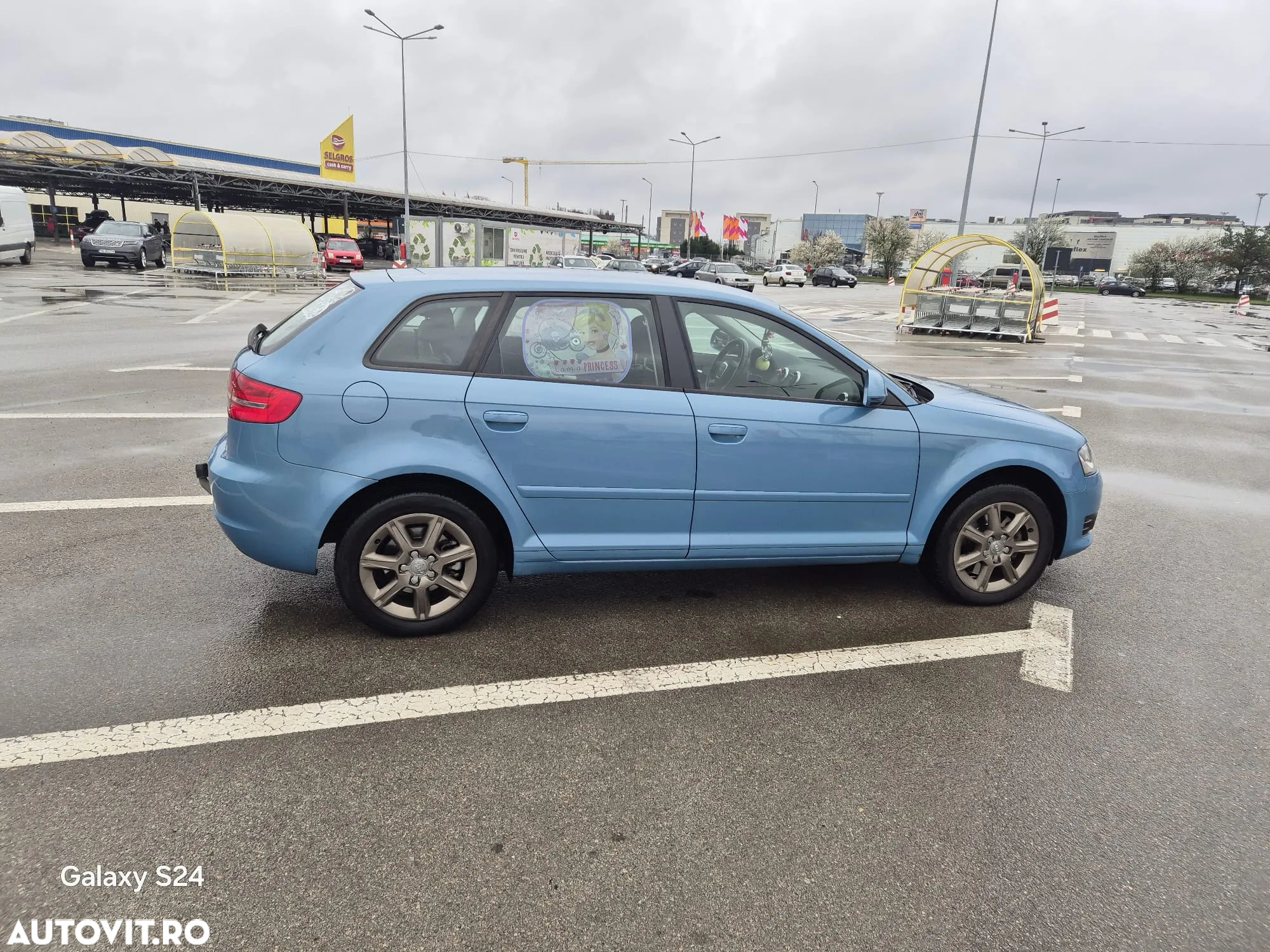 Audi A3 Sportback 2.0 TDI Attraction - 4