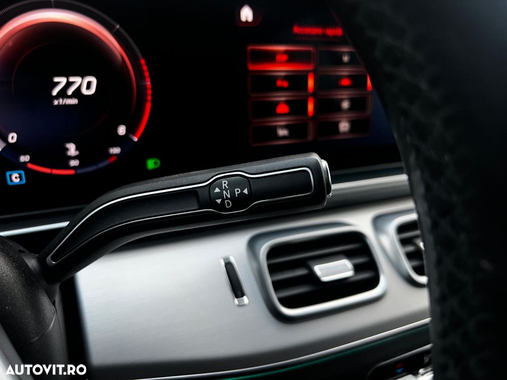 Mercedes-Benz GLE - 36