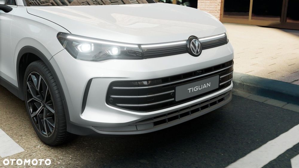 Volkswagen Tiguan 2.0 TSI 4Mot Elegance DSG - 11
