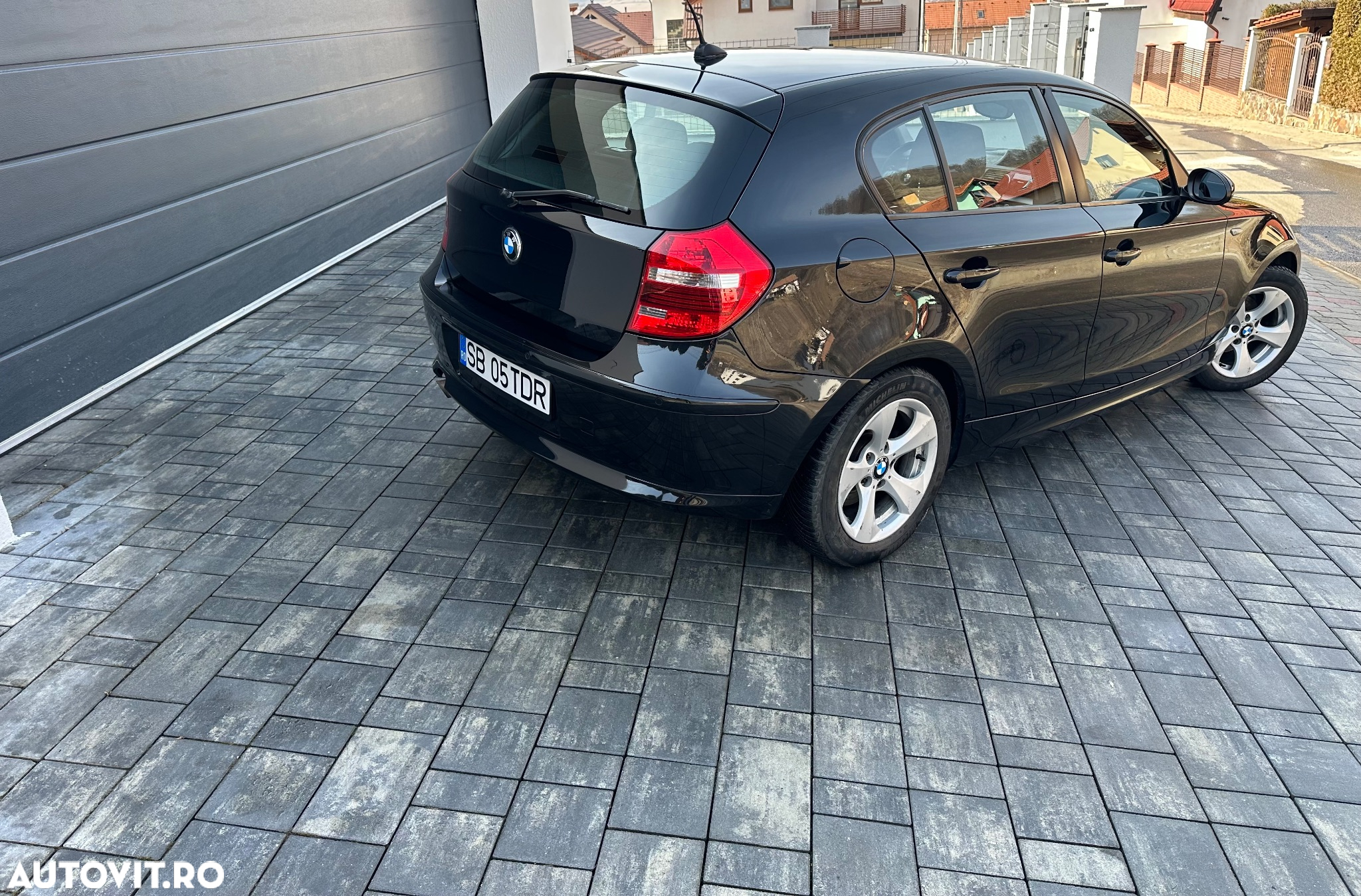 BMW Seria 1 120d - 2