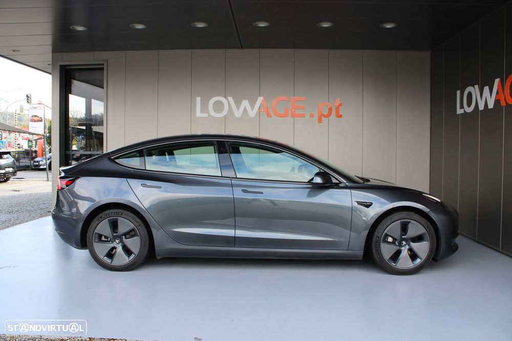 Tesla Model 3 Standard Range Plus RWD - 29