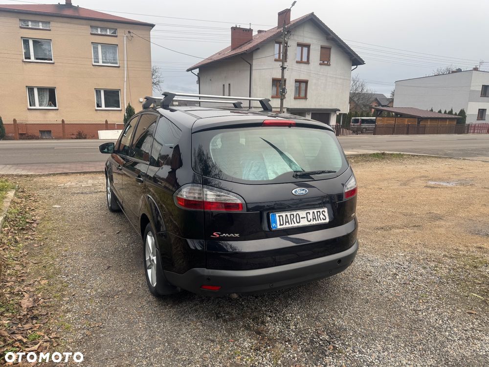 Ford S-Max 2.0 TDCi DPF Titanium - 4