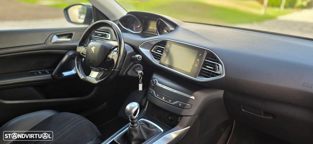 Peugeot 308 SW 1.5 BlueHDi Allure Pack - 18