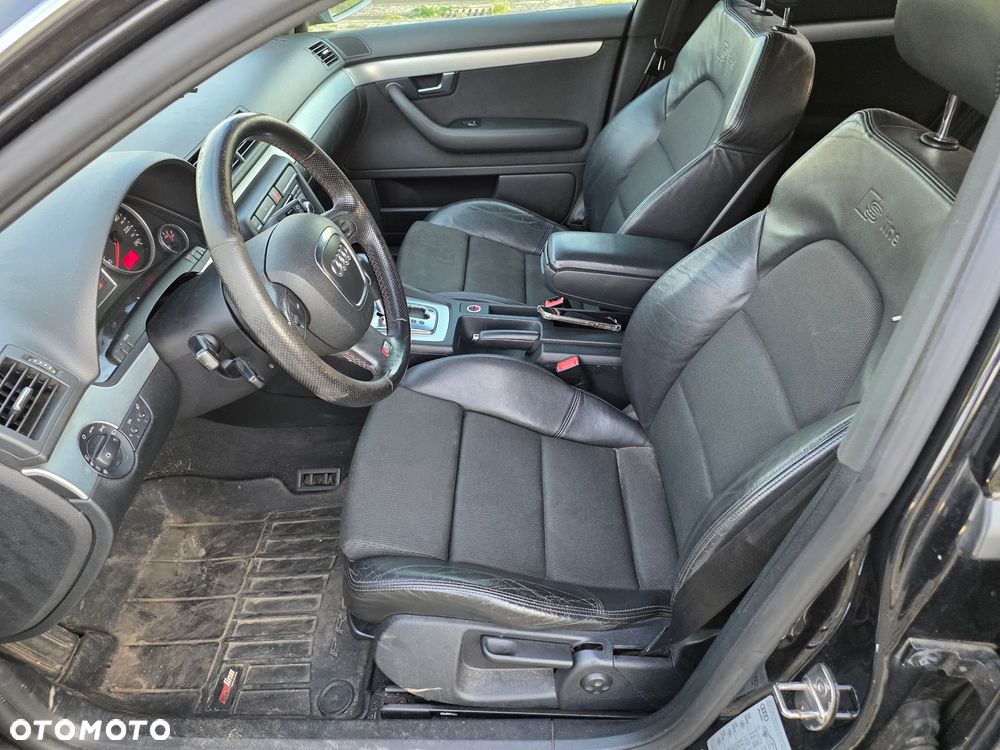 Audi A4 Avant - 11