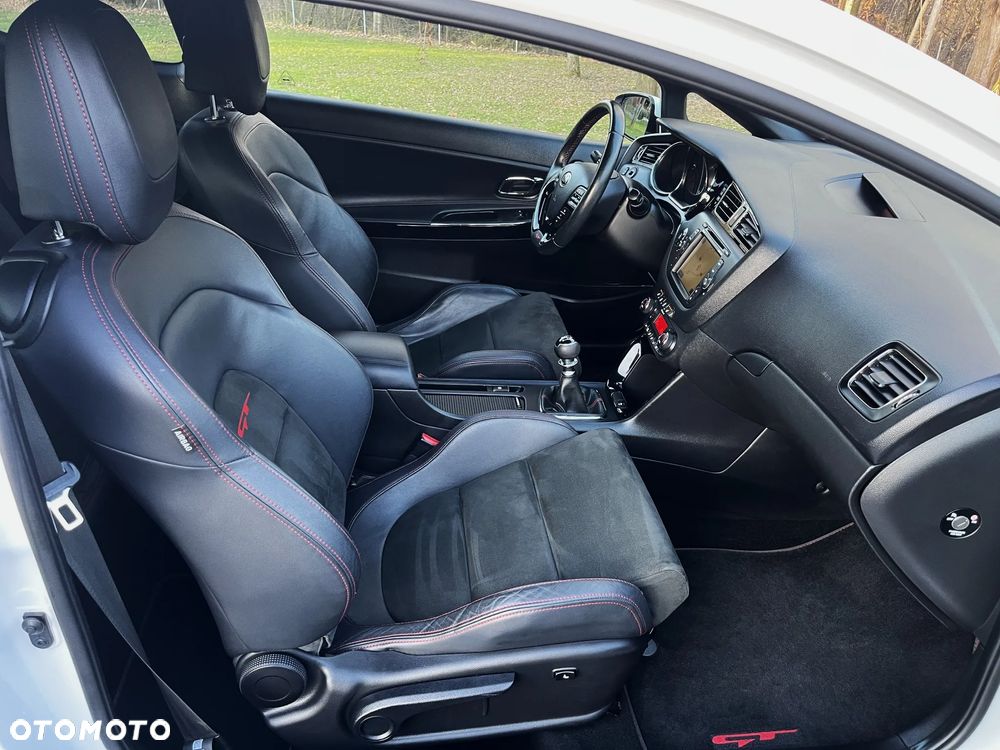 Kia ProCeed 1.6 T-GDI GT-Track - 17