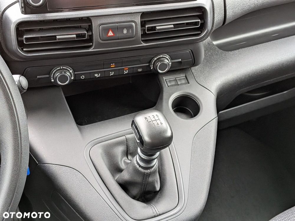Toyota Proace City Verso Long 1.5 D-4D Business - 22