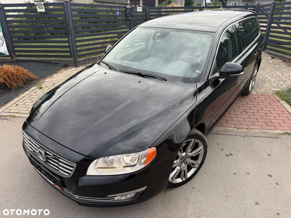 Volvo V70 D5 AWD Dynamic Momentum - 1