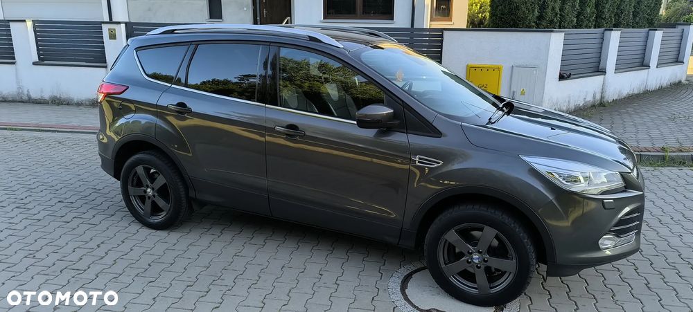 Ford Kuga 1.6 EcoBoost 2x4 Individual - 34