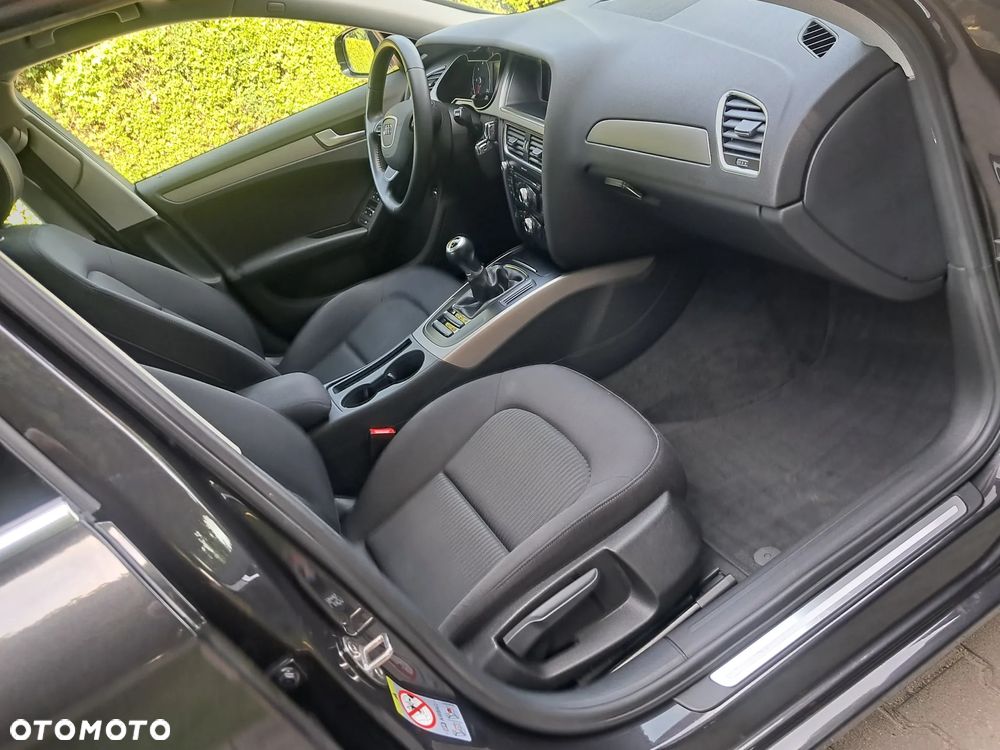 Audi A4 Limousine 2.0 TDI DPF Ambition - 16