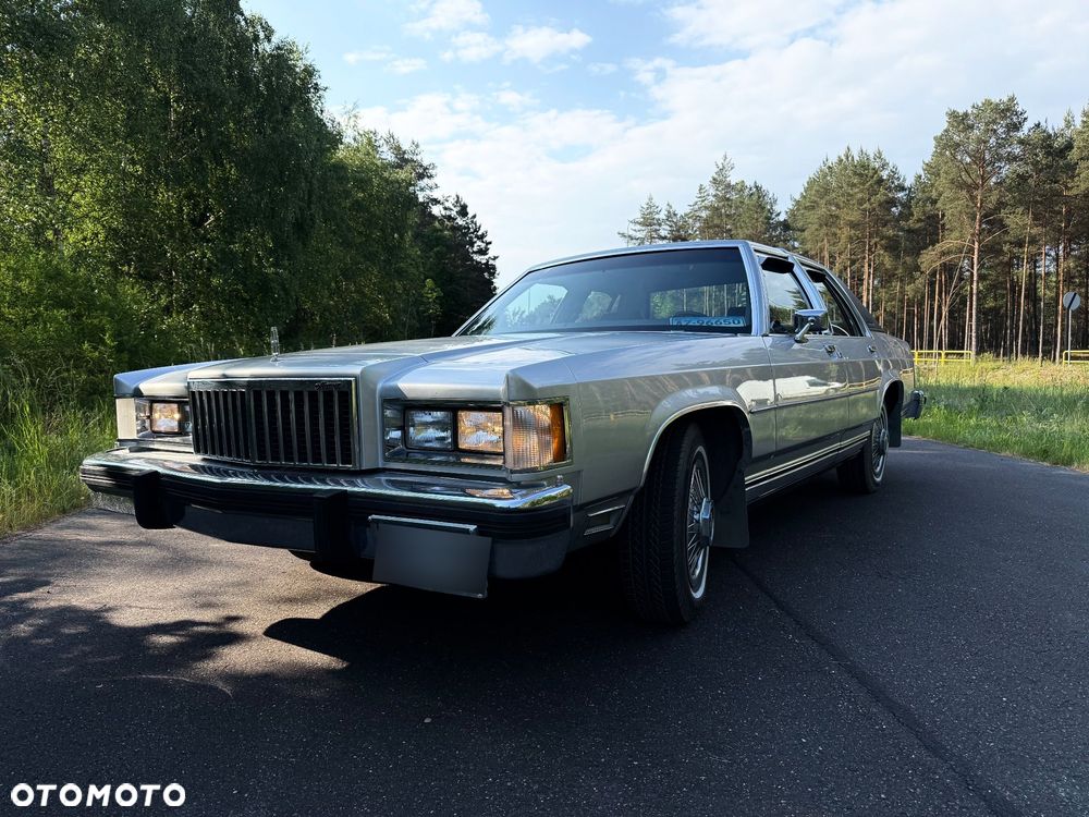 Mercury Marquis - 1